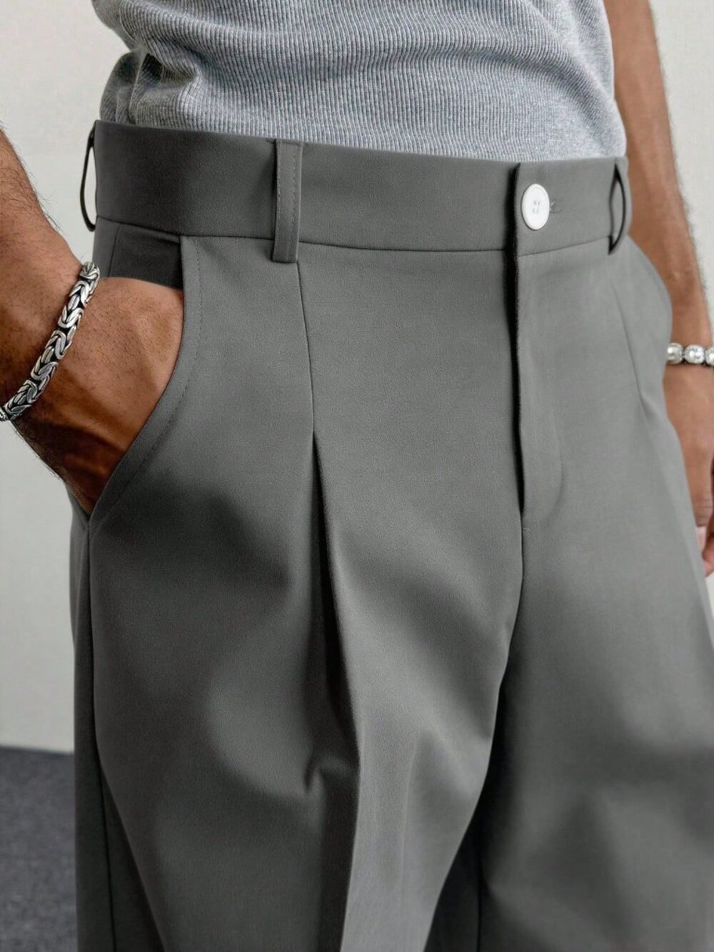 Dark Grey Casual Men's Wide Leg Pants - Picture 3 of 5